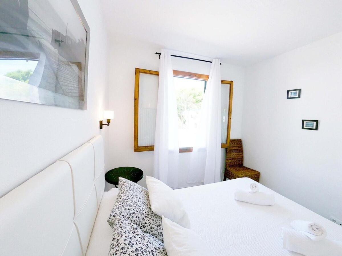 Apartamento ANNVIK - Apartamento cerca de la playa Arenal d'en Castell Exterior foto