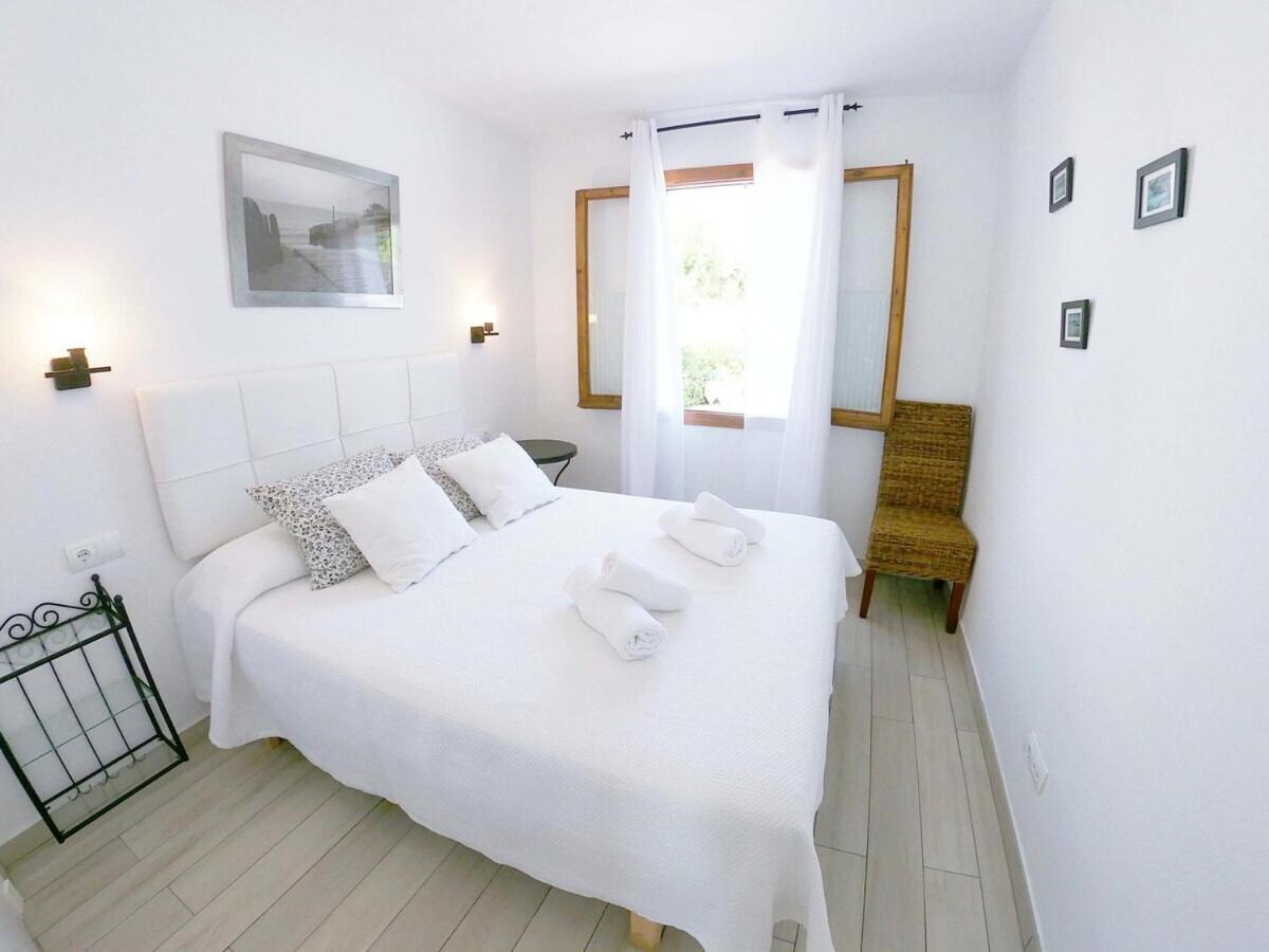 Apartamento ANNVIK - Apartamento cerca de la playa Arenal d'en Castell Exterior foto